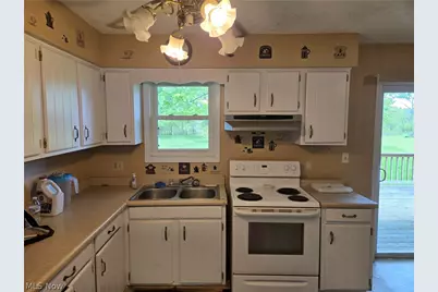 5401 W Maple Avenue, Geneva, OH 44041 - Photo 7