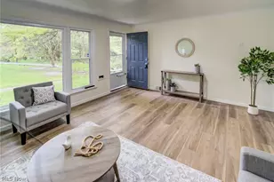 5061 Miller Ave, Maple Heights, OH 44137 - Photo 5