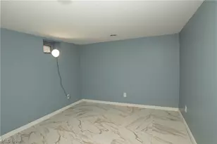 318 Elmport Ave NE, Canton, OH 44704 - Photo 17