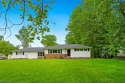 4223 Canterbury Road, North Olmsted, OH 44070 - Photo 1
