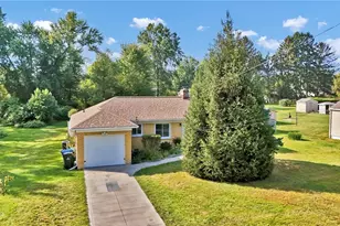 25255 Maple Ridge Rd, North Olmsted, OH 44070 - Photo 35