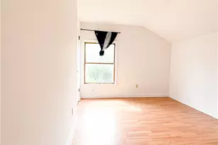 81 S Pleasant St, Oberlin, OH 44074 - Photo 27