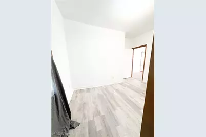 81 S Pleasant Street, Oberlin, OH 44074 - Photo 19