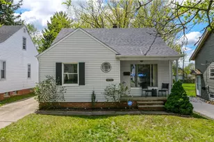 14902 James Ave, Maple Heights, OH 44137 - Photo 31