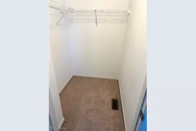 952 Hartford Village Boulevard, Columbus, OH 43228 - Photo 15