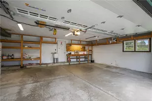 1425 Galaxy Dr, Mogadore, OH 44260 - Photo 33