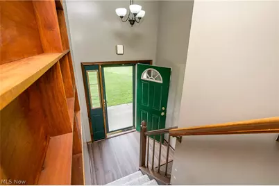 1425 Galaxy Drive, Mogadore, OH 44260 - Photo 13