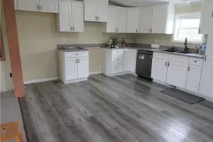 5232 Russel Rd, Andover, OH 44003 - Photo 5