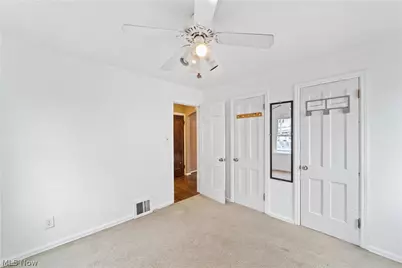 5000 Kenmore Avenue, Parma, OH 44134 - Photo 15