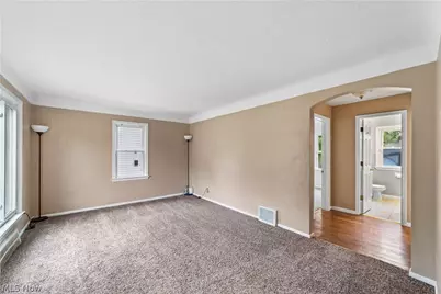 5000 Kenmore Avenue, Parma, OH 44134 - Photo 7
