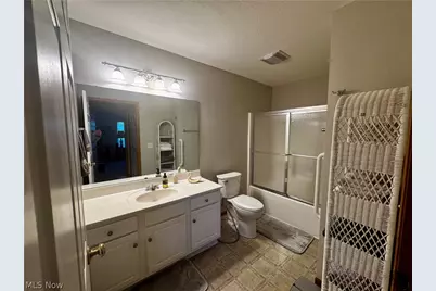 2570 Barnstone Avenue SW, Canton, OH 44706 - Photo 11