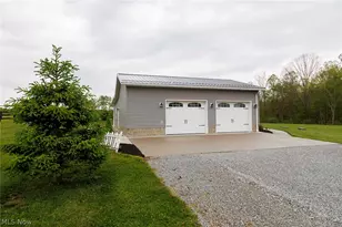 8582 Dundee Wilmot Rd, Dundee, OH 44624 - Photo 13