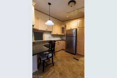 8582 Dundee Wilmot Road, Dundee, OH 44624 - Photo 9