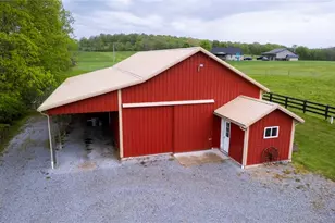 8582 Dundee Wilmot Rd, Dundee, OH 44624 - Photo 21