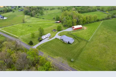 8582 Dundee Wilmot Road, Dundee, OH 44624 - Photo 37