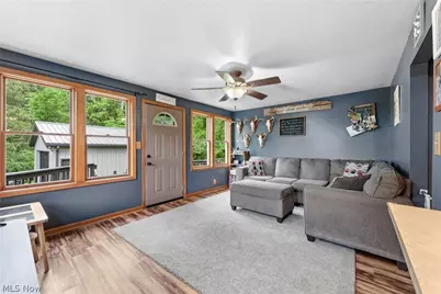 6942 Mount Pleasant Road NE, Zoarville, OH 44656 - Photo 5