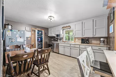 6942 Mount Pleasant Road NE, Zoarville, OH 44656 - Photo 9