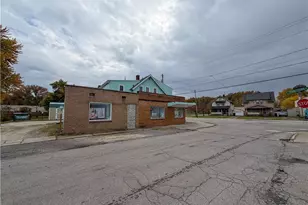 2405 Youngstown Rd SE, Warren, OH 44484 - Photo 3