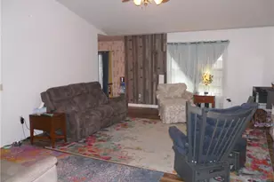 4777 Waterloo Rd, Atwater, OH 44201 - Photo 3
