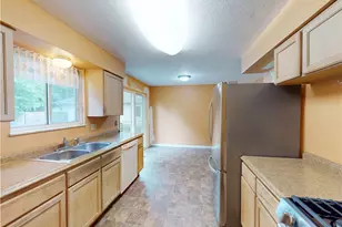 744 Arline Ave, Eastlake, OH 44095 - Photo 9