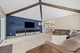 17258 Long Meadow Trail, Chagrin Falls, OH 44023 - Photo 5