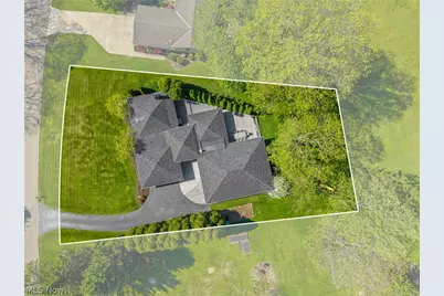 17258 Long Meadow Trail, Chagrin Falls, OH 44023 - Photo 31