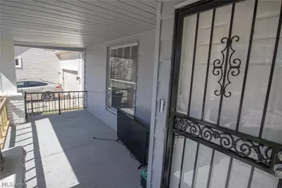 845 Royal Road, Loveland, OH 44110 - Photo 5