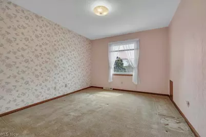 73 Lakecrest Boulevard, Hinckley, OH 44233 - Photo 25