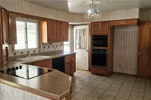 113 Main St, Rayland, OH 43943 - Photo 11