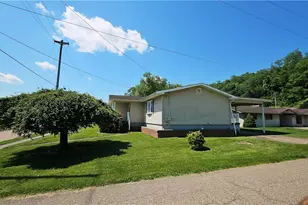 113 Main St, Rayland, OH 43943 - Photo 3