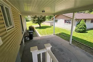 113 Main St, Rayland, OH 43943 - Photo 9