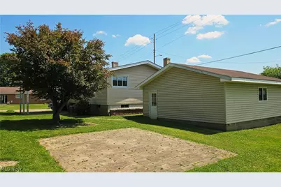 113 Main Street, Rayland, OH 43943 - Photo 5