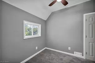 1 Smith Ct, Elyria, OH 44035 - Photo 17