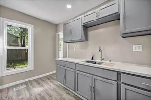 1 Smith Ct, Elyria, OH 44035 - Photo 15