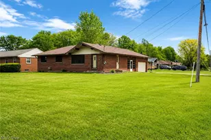 813 Hadcock Rd, Brunswick, OH 44212 - Photo 3
