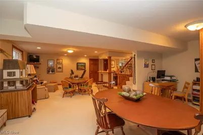 1535 Chadford Gate SE, Canton, OH 44709 - Photo 43
