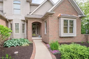 1535 Chadford Gate SE, Canton, OH 44709 - Photo 5