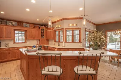 1535 Chadford Gate SE, Canton, OH 44709 - Photo 15