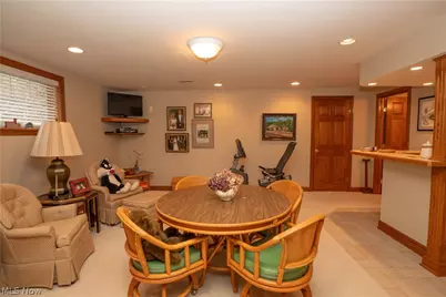 1535 Chadford Gate SE, Canton, OH 44709 - Photo 41