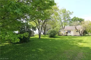 62 S Huron St, Milan, OH 44846 - Photo 15