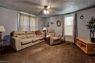 357 3rd St NW, New Philadelphia, OH 44663 - Photo 5