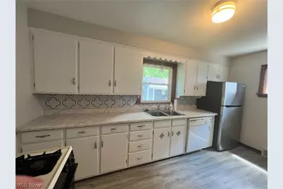 4814 Hope Avenue, Ashtabula, OH 44004 - Photo 11
