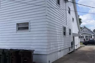 4004 E 41st St, Newburgh Heights, OH 44105 - Photo 43