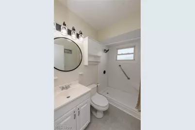 4004 E 41st Street, Newburgh Heights, OH 44105 - Photo 21