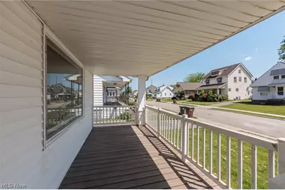 4004 E 41st Street, Newburgh Heights, OH 44105 - Photo 15
