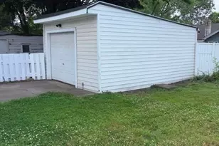 4004 E 41st St, Newburgh Heights, OH 44105 - Photo 45
