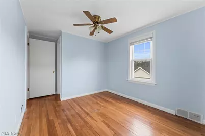 215 Harter Avenue NW, Canton, OH 44708 - Photo 23