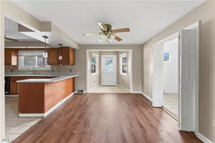 215 Harter Ave NW, Canton, OH 44708 - Photo 13