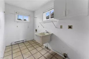 215 Harter Ave NW, Canton, OH 44708 - Photo 15
