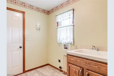 893 West Street Street, Wadsworth, OH 44281 - Photo 19